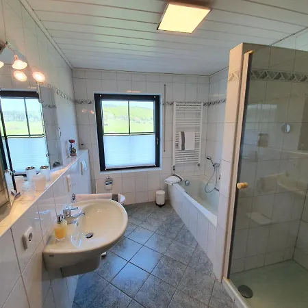 Ferienwohnung Weiherblick ****,